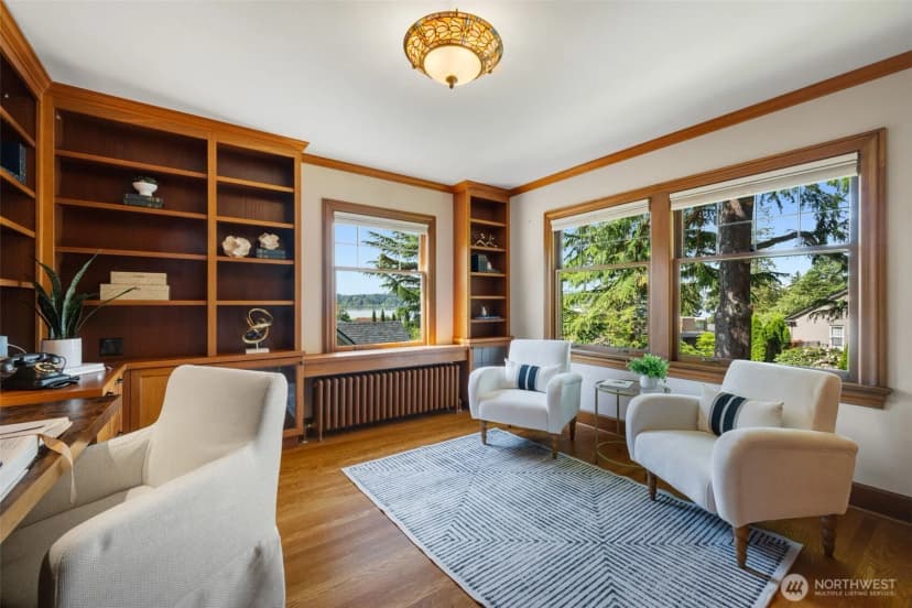 Property photo for 3608 43rd Avenue Ne, Seattle photo 17