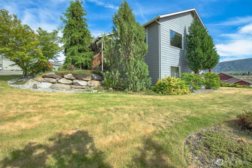 Property photo for 2840 Akamai Way, East Wenatchee photo 35