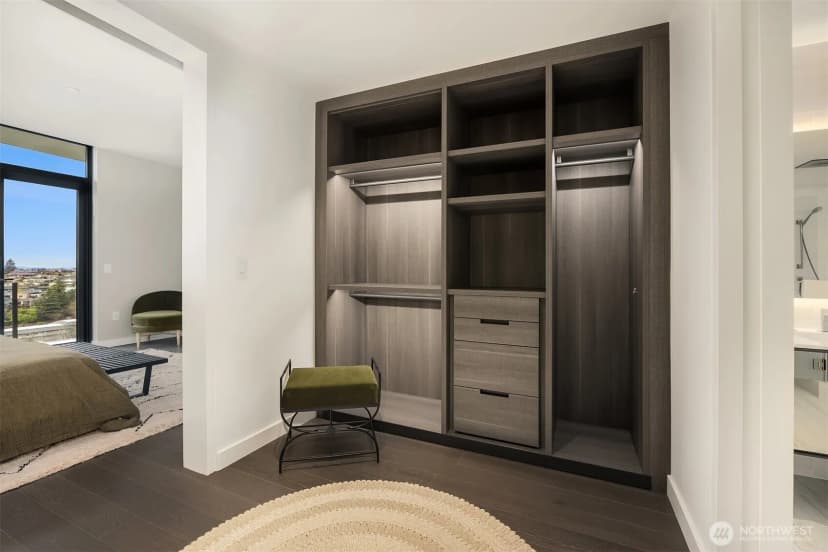 Property photo for 838 Avenue Square Ne #1503, Bellevue photo 17