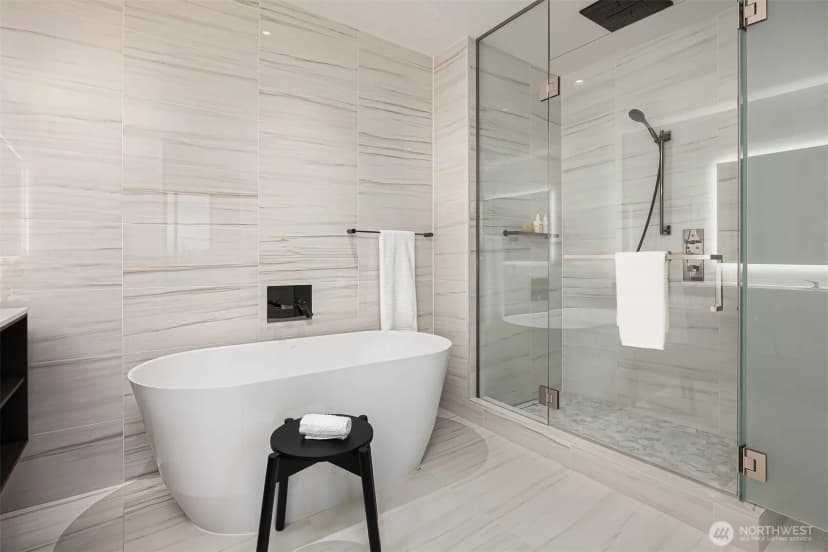 Property photo for 838 Avenue Square Ne #1503, Bellevue photo 19