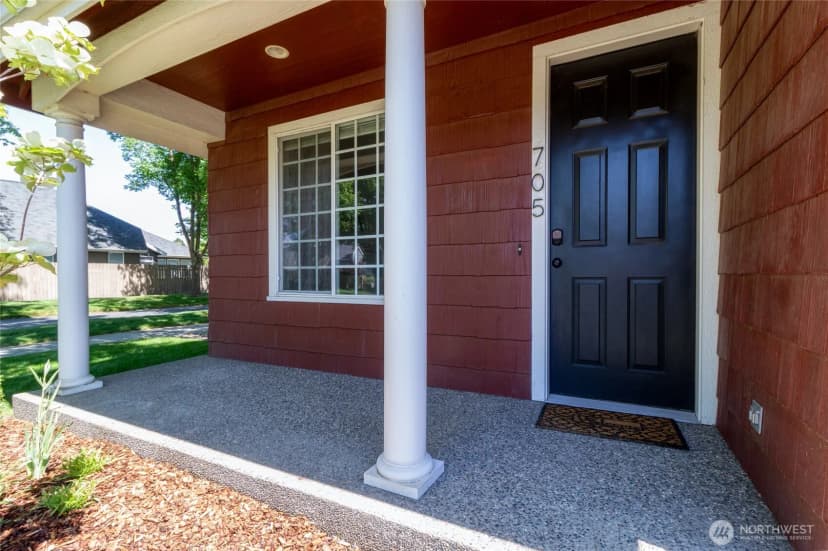 Property photo for 705 Se Creekside Drive, College Place photo 2