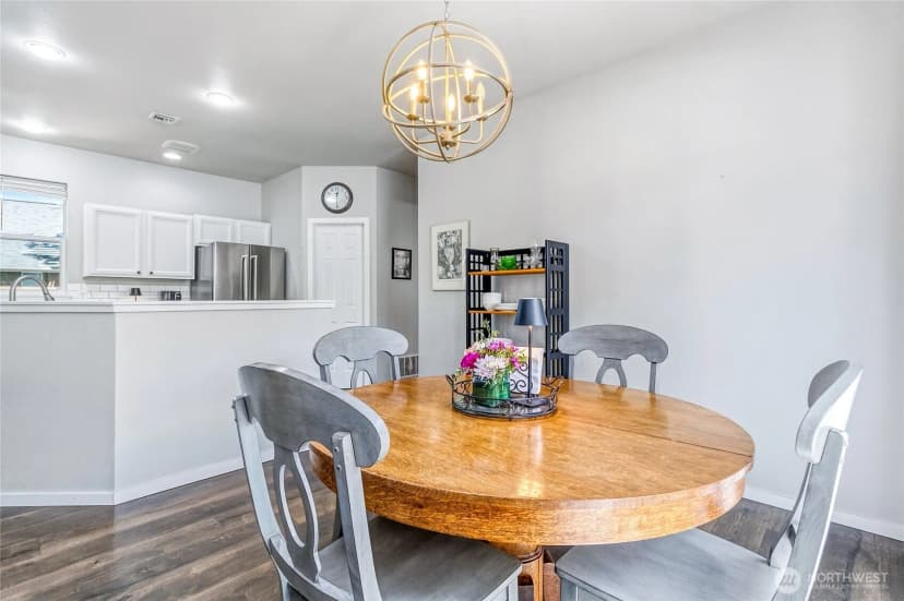 Property photo for 705 Se Creekside Drive, College Place photo 12