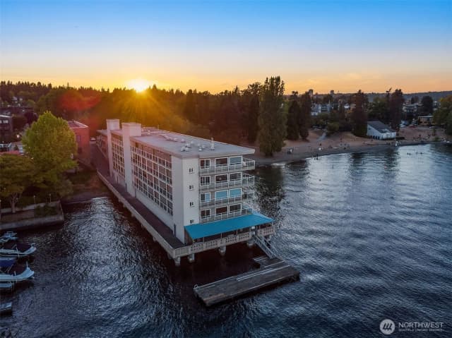 Property photo for 1810 43rd Avenue E #201, Seattle photo 3