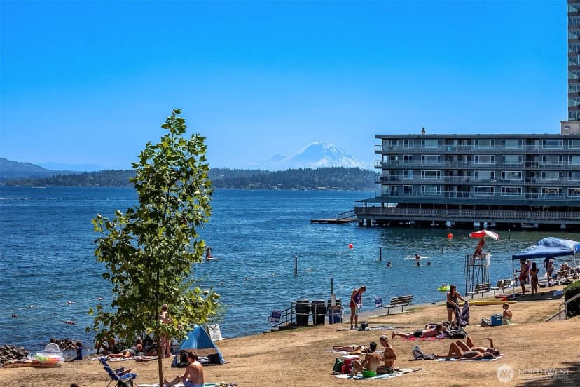 Property photo for 1810 43rd Avenue E #201, Seattle photo 12
