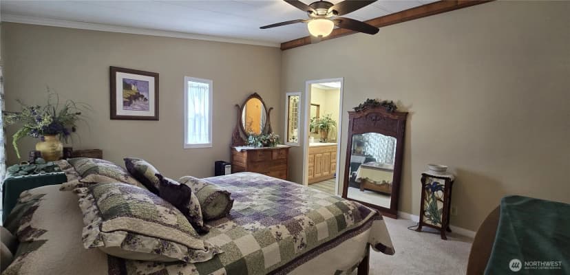Property photo for 57 Clemons Road ##3, Montesano photo 12