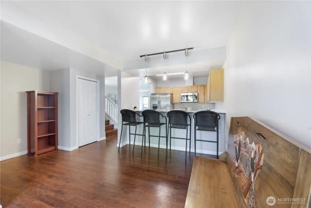 Property photo for 11520 Maple Court, Mukilteo photo 4
