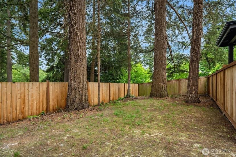 Property photo for 10827 104th Avenue Ne #1, Kirkland photo 30