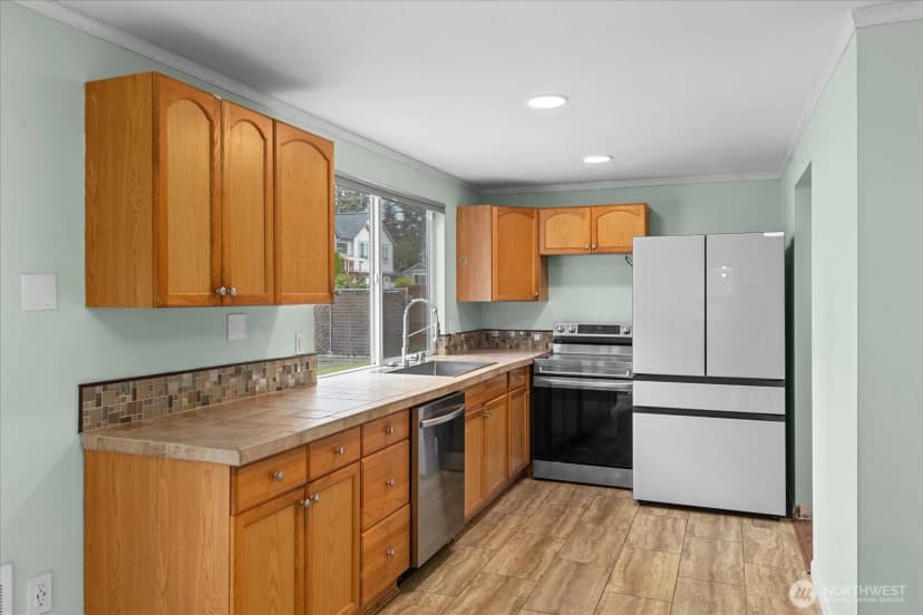 Property photo for 5205 173rd Place Sw, Lynnwood photo 7