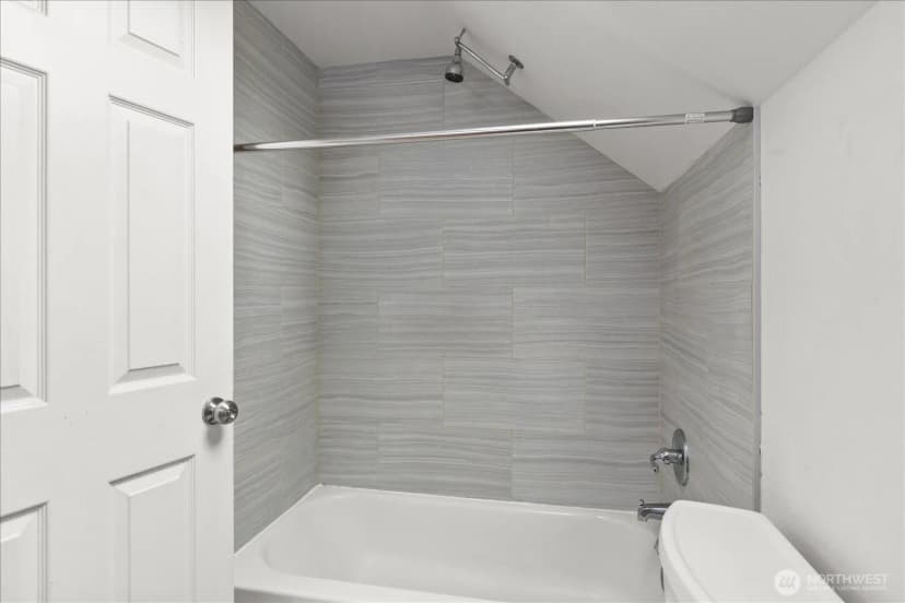 Property photo for 5205 173rd Place Sw, Lynnwood photo 17