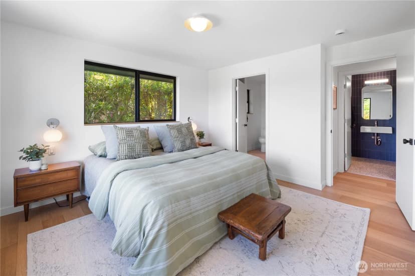 Property photo for 4114 48th Avenue S, Seattle photo 15