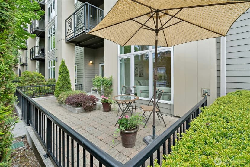 Property photo for 150 102nd Avenue Se #105, Bellevue photo 24
