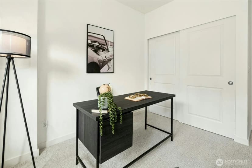 Property photo for 150 102nd Avenue Se #105, Bellevue photo 22