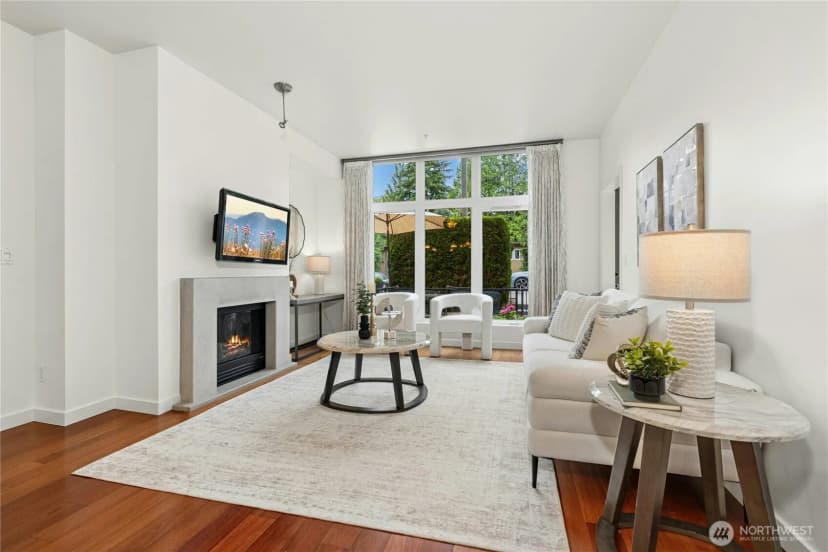 Property photo for 150 102nd Avenue Se #105, Bellevue photo 6