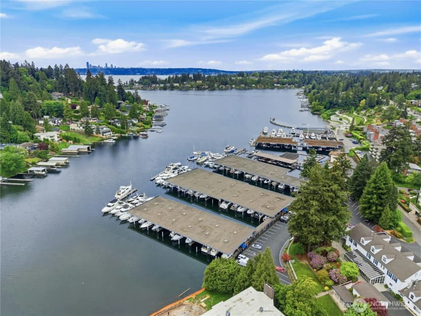 Property photo for 150 102nd Avenue Se #105, Bellevue photo 34