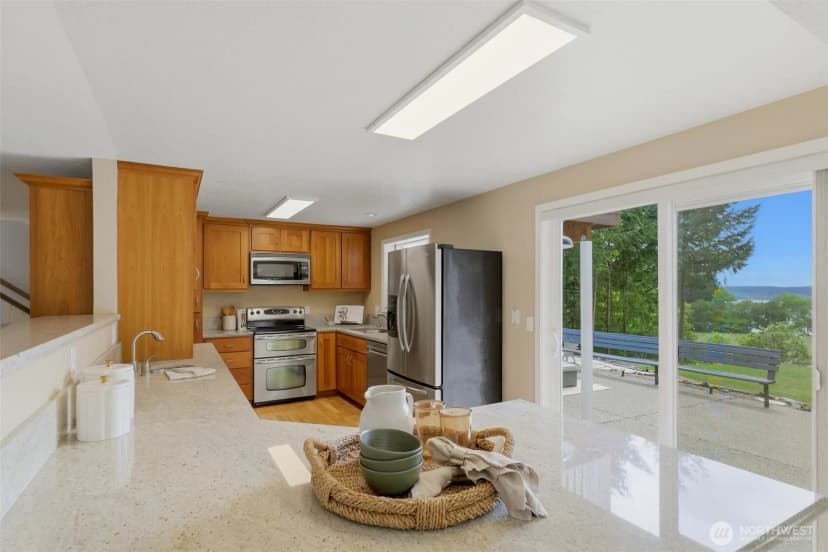 Property photo for 919 Lummi Drive, Fox Island photo 13