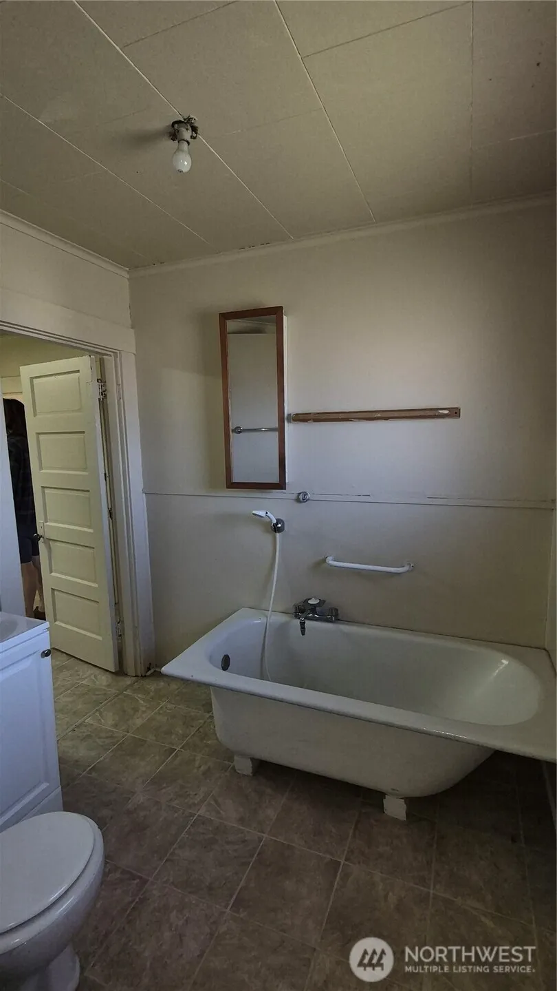 Property photo for 301 S Gold Street, Centralia photo 18