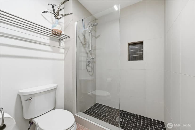 Property photo for 27621 Ne Quail Creek Drive, Redmond photo 36