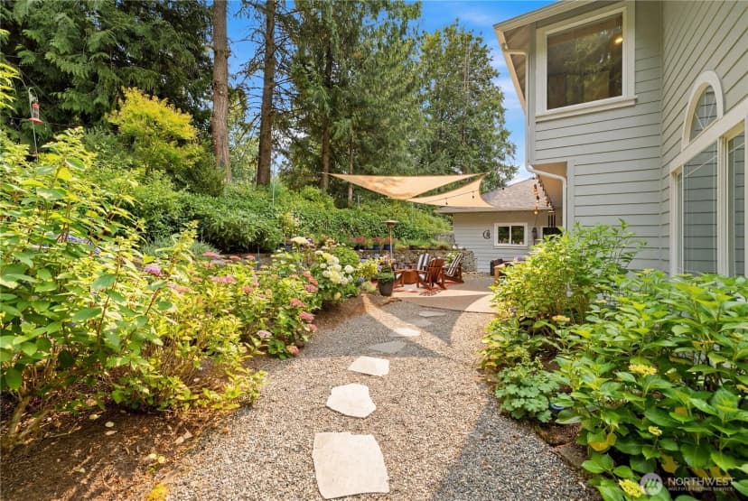 Property photo for 27621 Ne Quail Creek Drive, Redmond photo 17