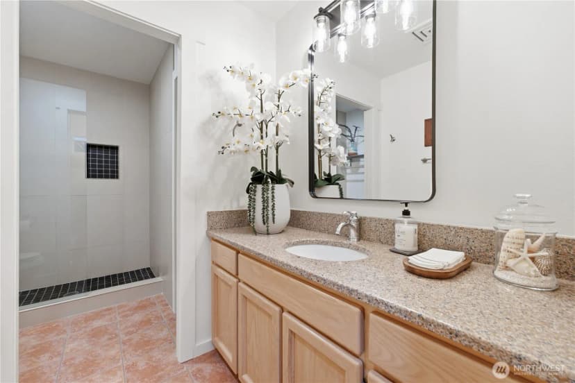 Property photo for 27621 Ne Quail Creek Drive, Redmond photo 35