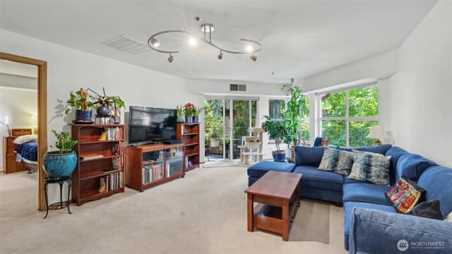 Property photo for 1750 152nd Avenue Ne #c313, Bellevue photo 3