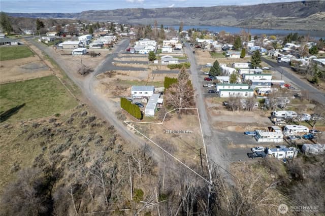 Property photo for 239 Lincoln Avenue, Electric City