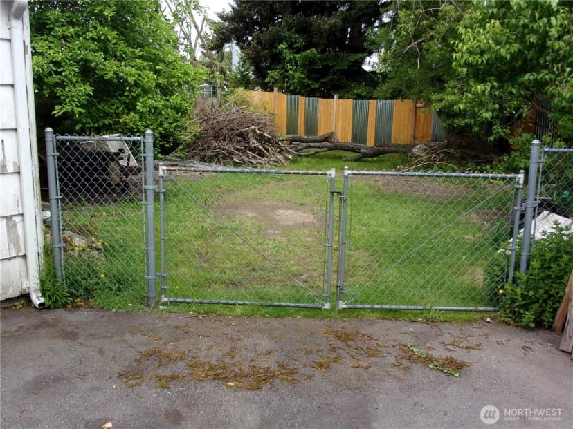 Property photo for 9404 A Street, Tacoma photo 34