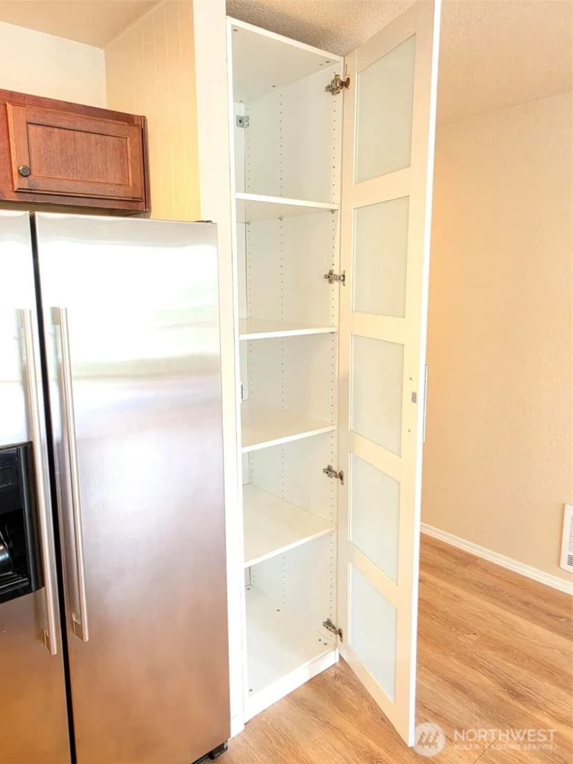 Property photo for 336 N Lafayette Avenue, Bremerton photo 13