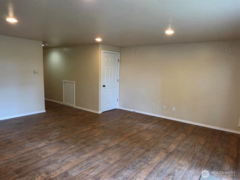 Property photo for 336 N Lafayette Avenue, Bremerton photo 30