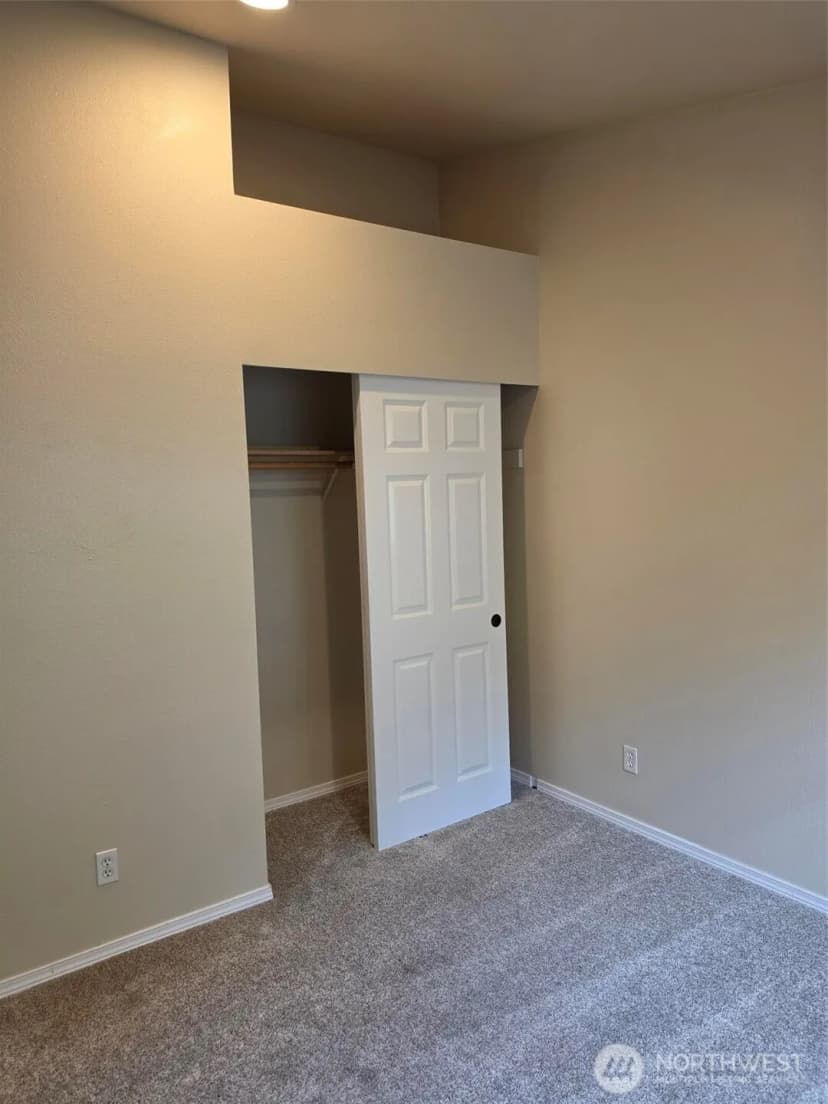 Property photo for 336 N Lafayette Avenue, Bremerton photo 24