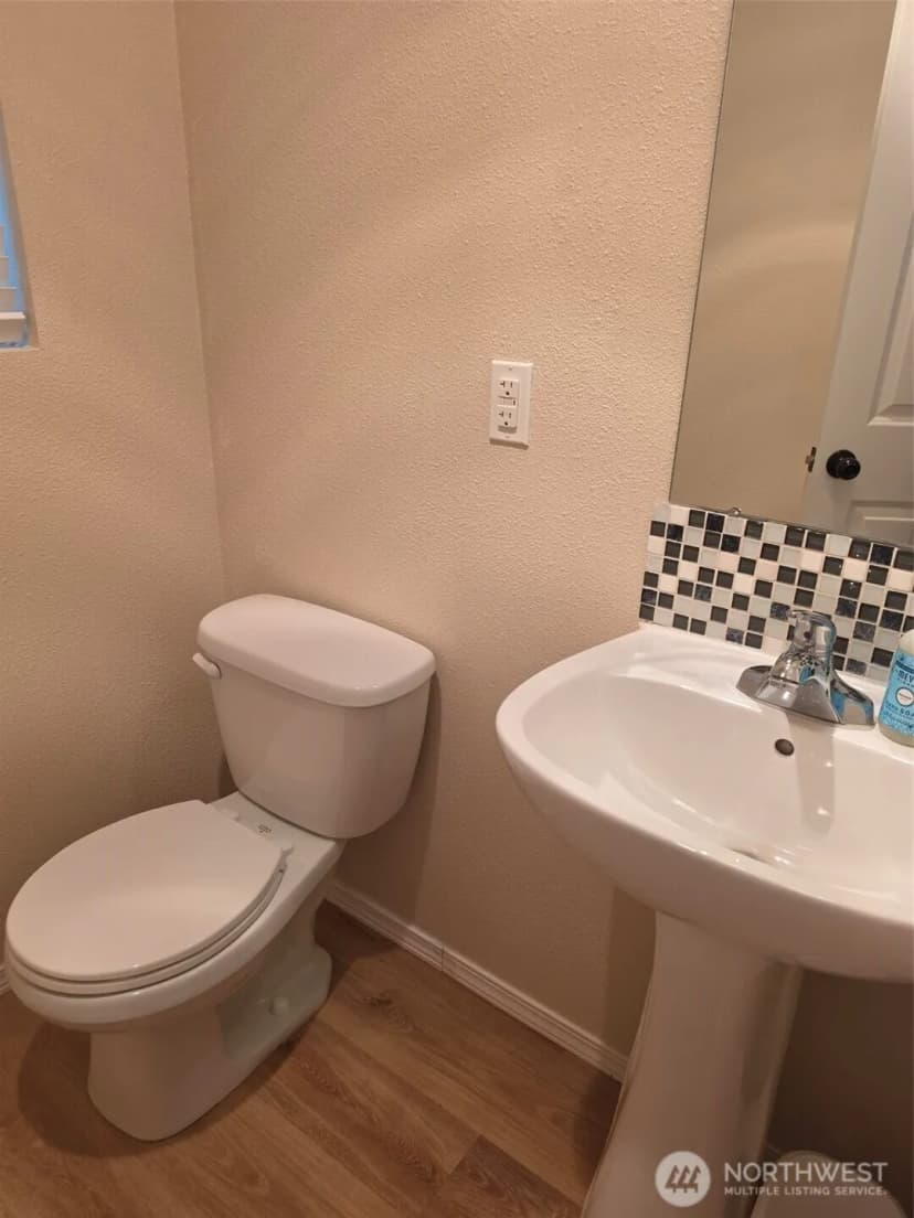 Property photo for 336 N Lafayette Avenue, Bremerton photo 6