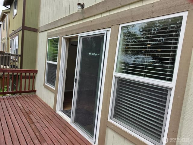 Property photo for 336 N Lafayette Avenue, Bremerton photo 3