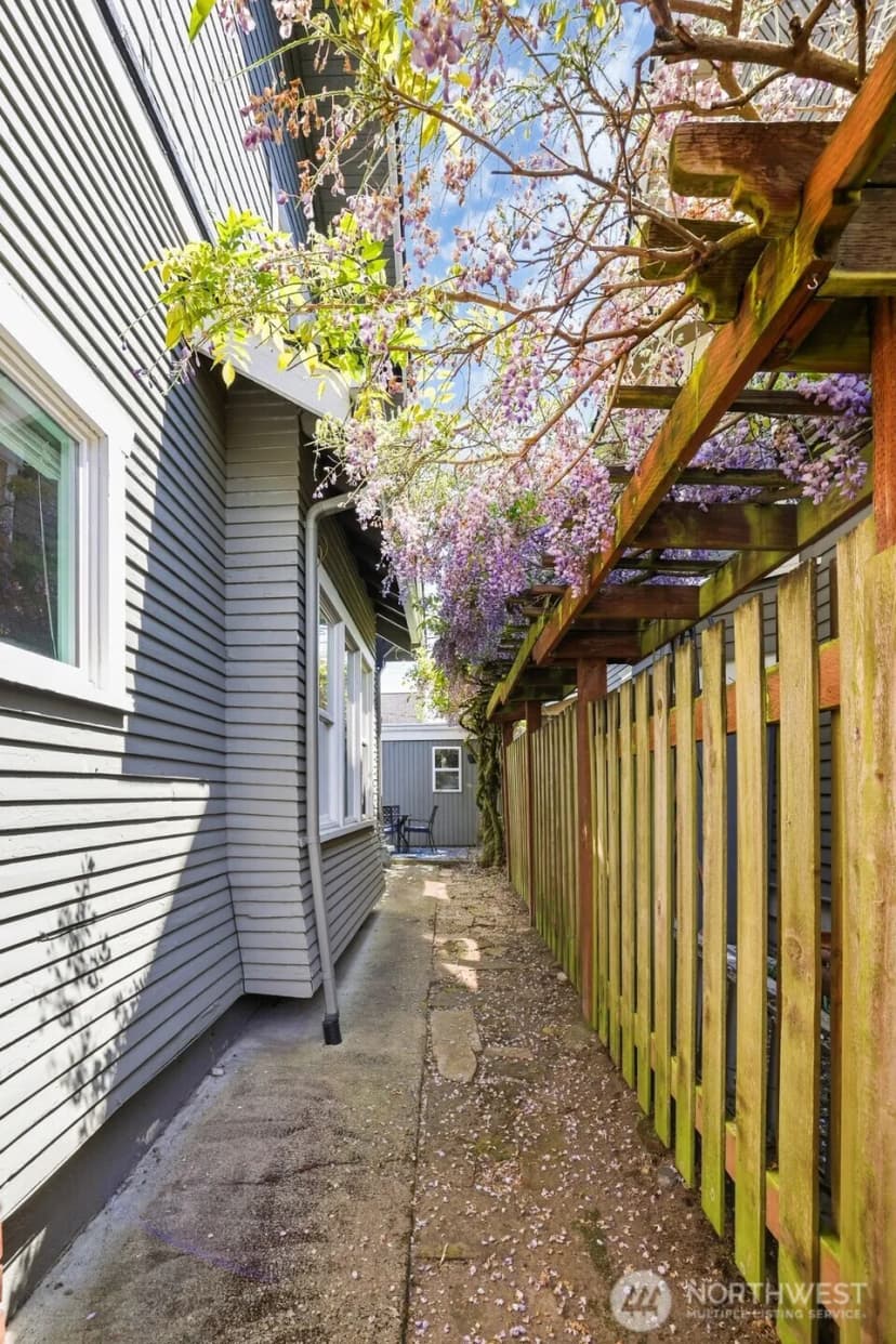 Property photo for 1529 N Prospect Street, Tacoma photo 35