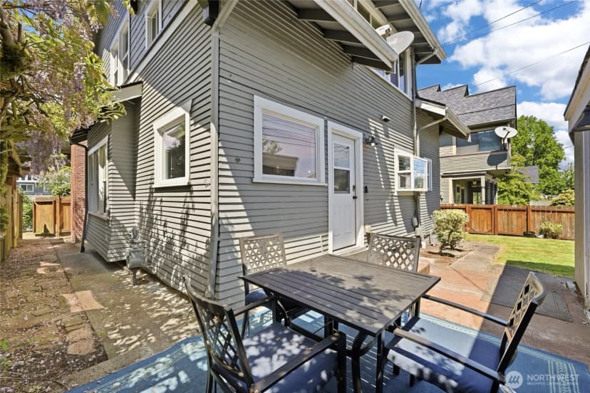 Property photo for 1529 N Prospect Street, Tacoma photo 31