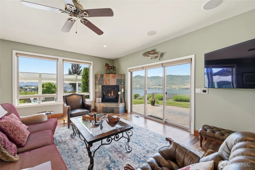 Property photo for 124 Waterview Drive, Chelan photo 18