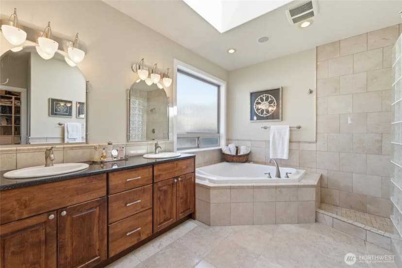 Property photo for 124 Waterview Drive, Chelan photo 22