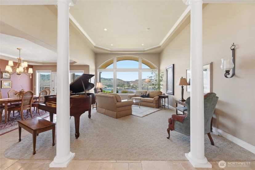 Property photo for 124 Waterview Drive, Chelan photo 7