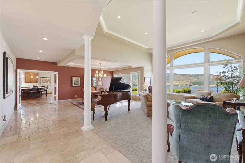 Property photo for 124 Waterview Drive, Chelan photo 11