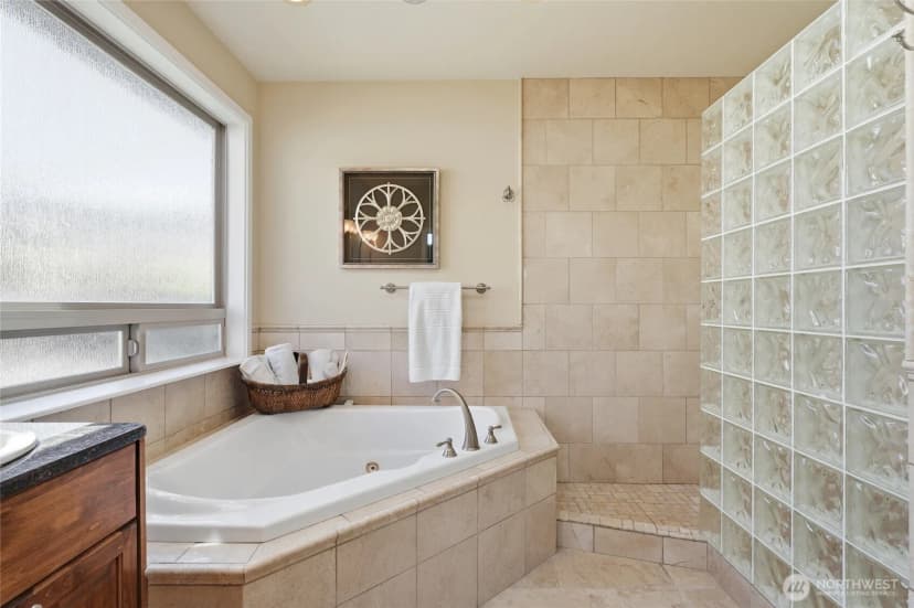 Property photo for 124 Waterview Drive, Chelan photo 23