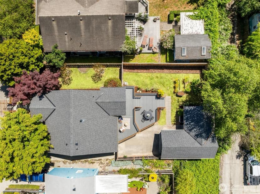 Property photo for 4117 45th Avenue Sw, Seattle photo 25