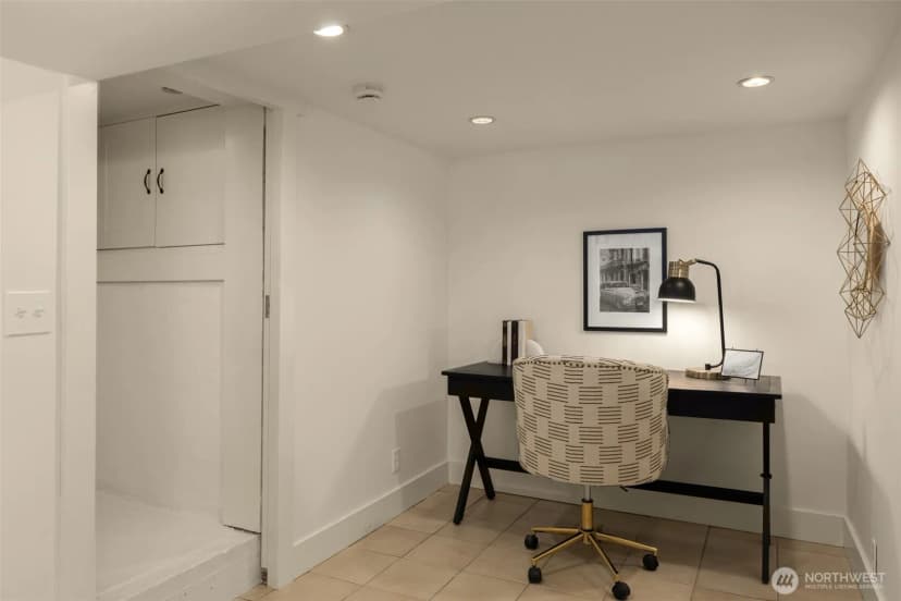 Property photo for 4117 45th Avenue Sw, Seattle photo 14