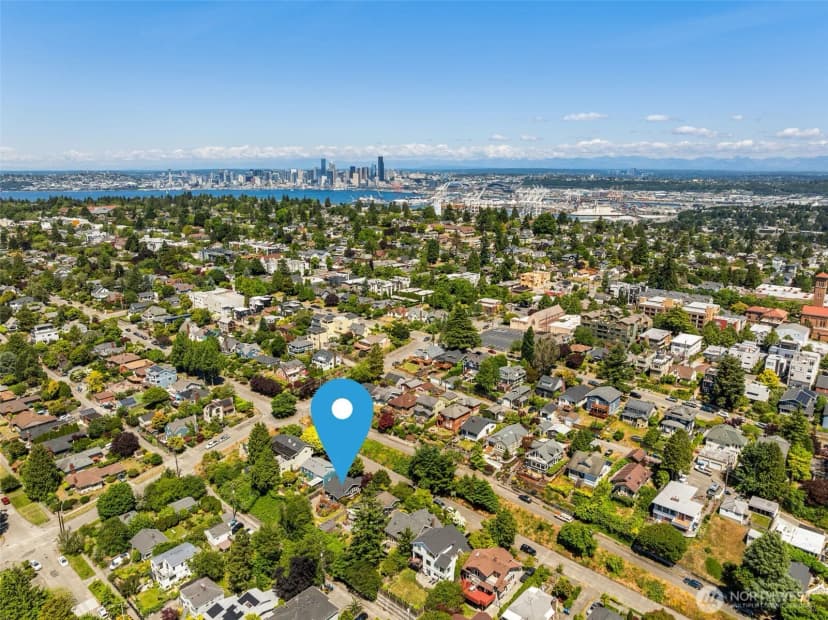 Property photo for 4117 45th Avenue Sw, Seattle photo 27