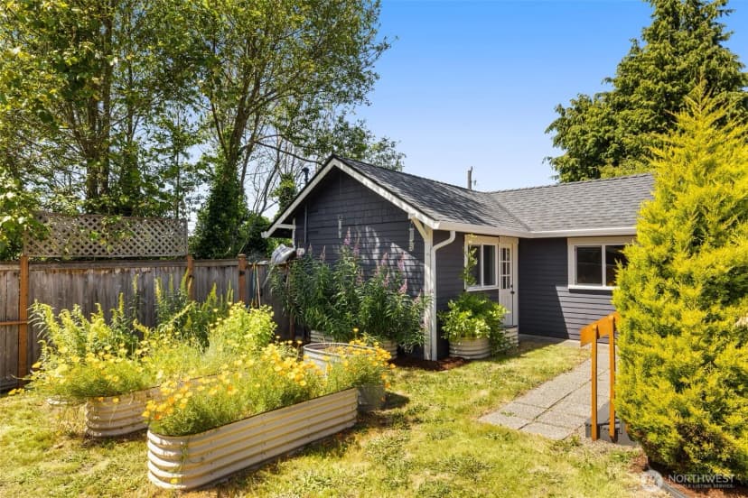 Property photo for 4117 45th Avenue Sw, Seattle photo 19
