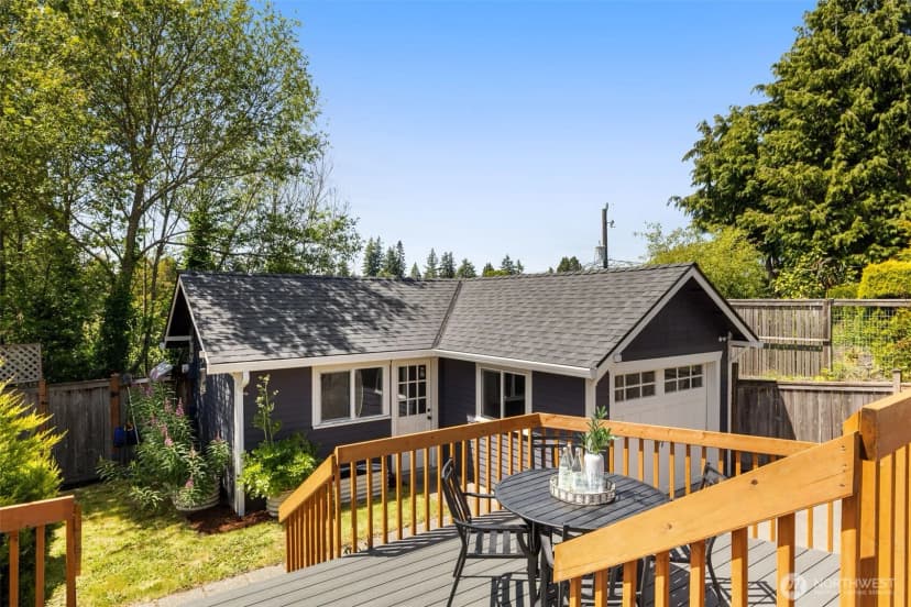 Property photo for 4117 45th Avenue Sw, Seattle photo 16