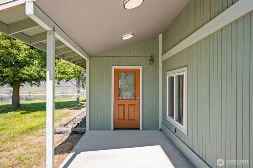 Property photo for 40831 Miles Creston Drive N, Davenport photo 31