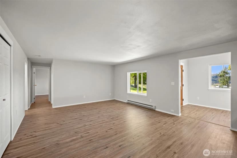 Property photo for 40831 Miles Creston Drive N, Davenport photo 17