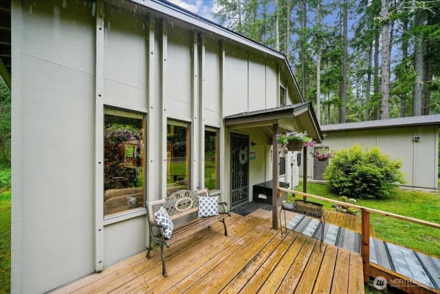 Property photo for 10606 Olympic Drive, Anderson Island photo 3