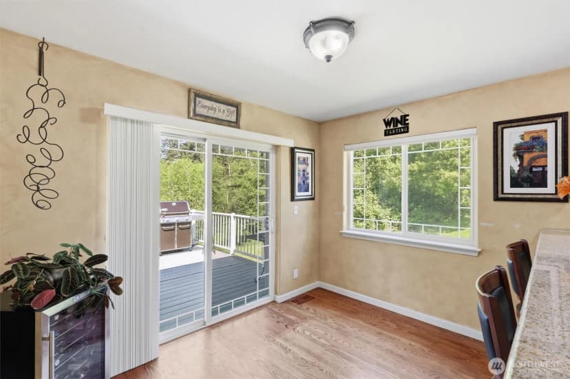Property photo for 19310 95th Avenue Ne, Arlington photo 14