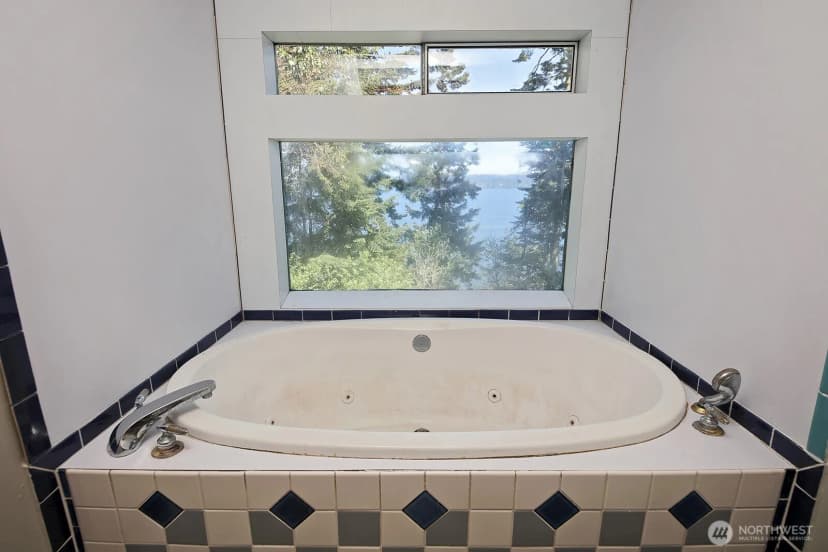 Property photo for 655 Race Road, Coupeville photo 25