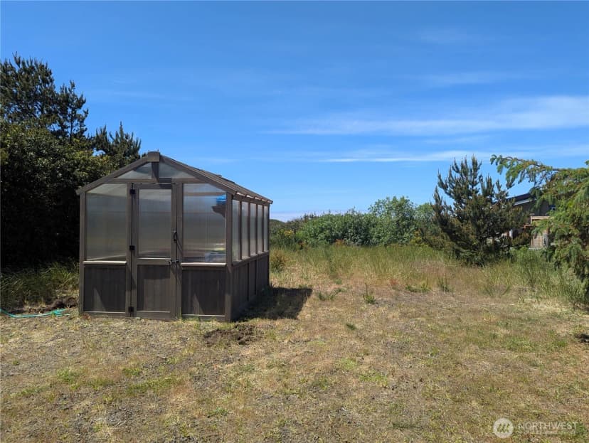 Property photo for 773 S Sand Dune Avenue Sw, Ocean Shores photo 6