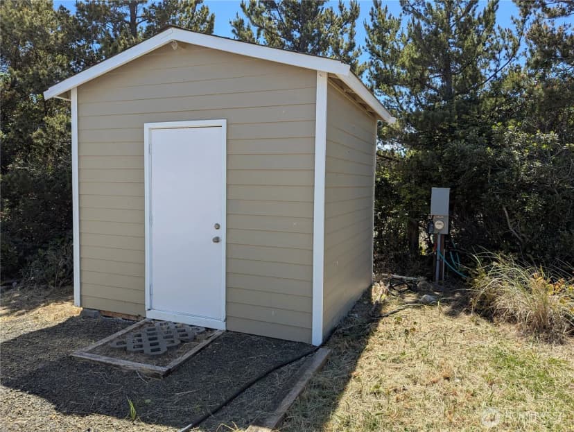 Property photo for 773 S Sand Dune Avenue Sw, Ocean Shores photo 4